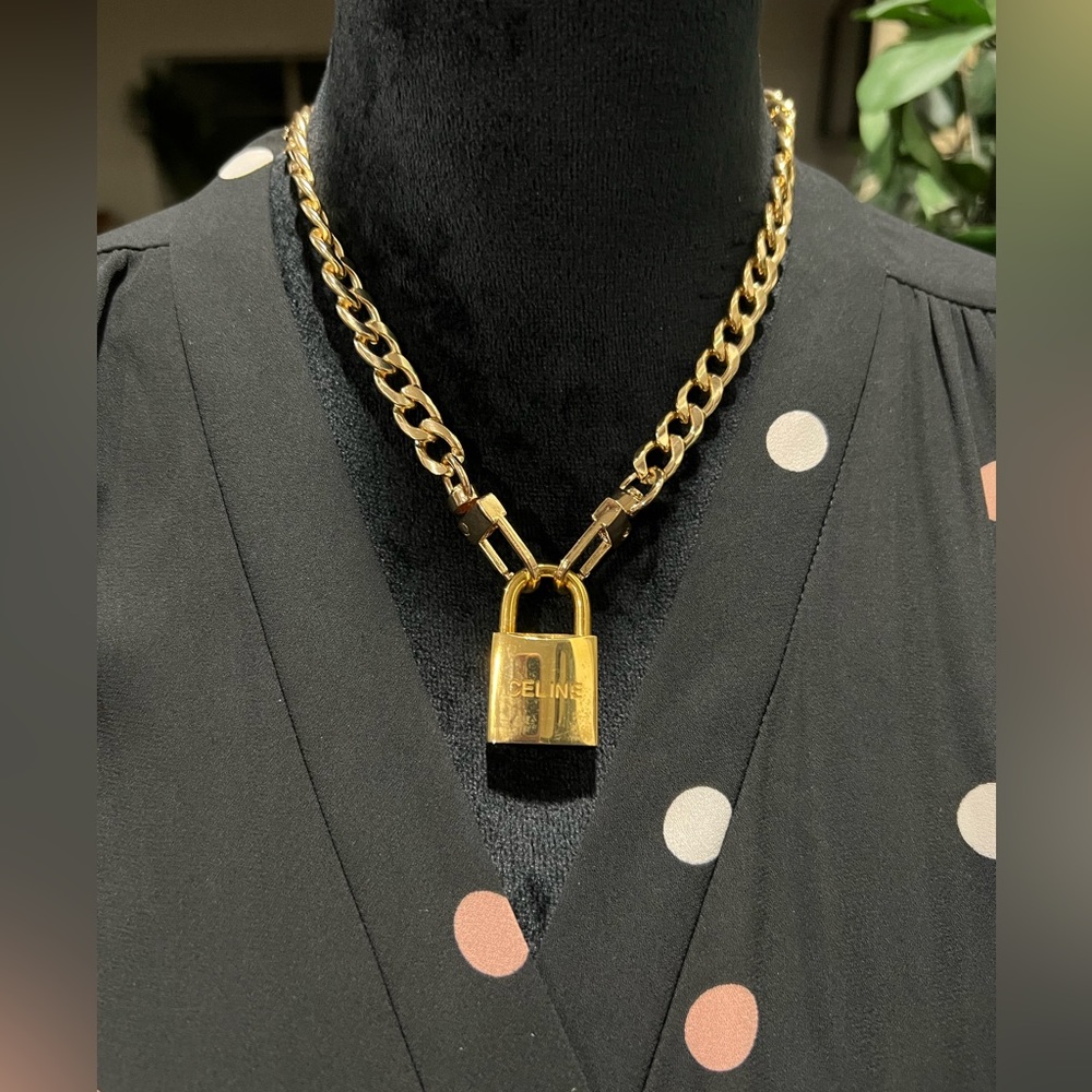 CELINE padlock with key